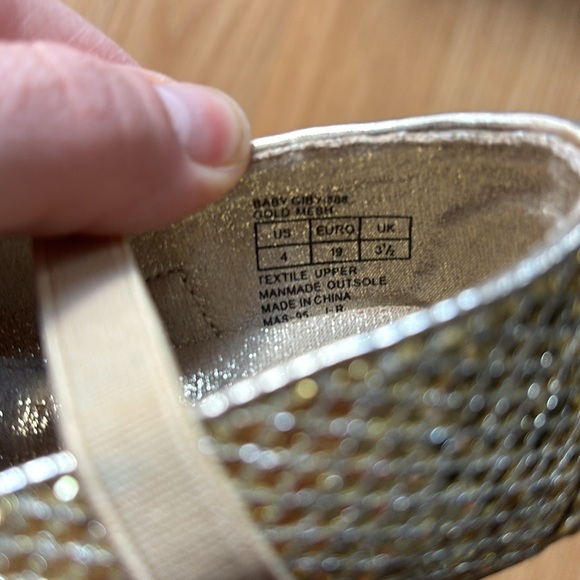 Michael Kors Gold Kids Shoes - Picture 13 of 15